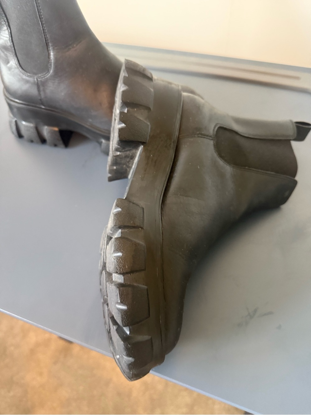 Chunky sole boots Gianni Bini size 7.5 - Picture 5 of 7